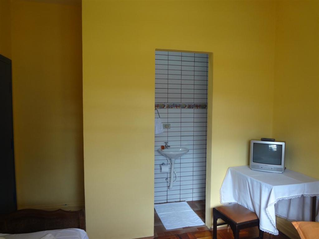 Pousada B & B Águas de Lindóia Camera foto