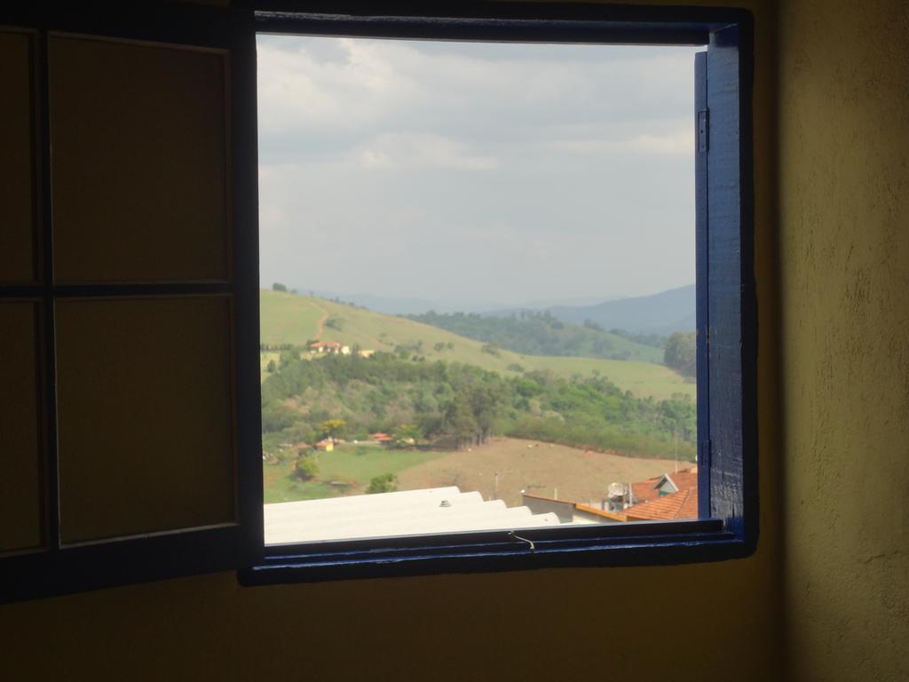 Pousada B & B Águas de Lindóia Camera foto